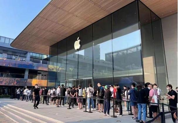 iPhone 17  Hi'opo'araa i te huru: E faufaa anei ia hoo mai e ono ava'e i muri a'e i to ' na tatararaa? Apple's Enhanced Privacy Policy: Te mau faahopearaa apî roa a'e o te faanahoraa no te hi'opo'a i te maramarama 